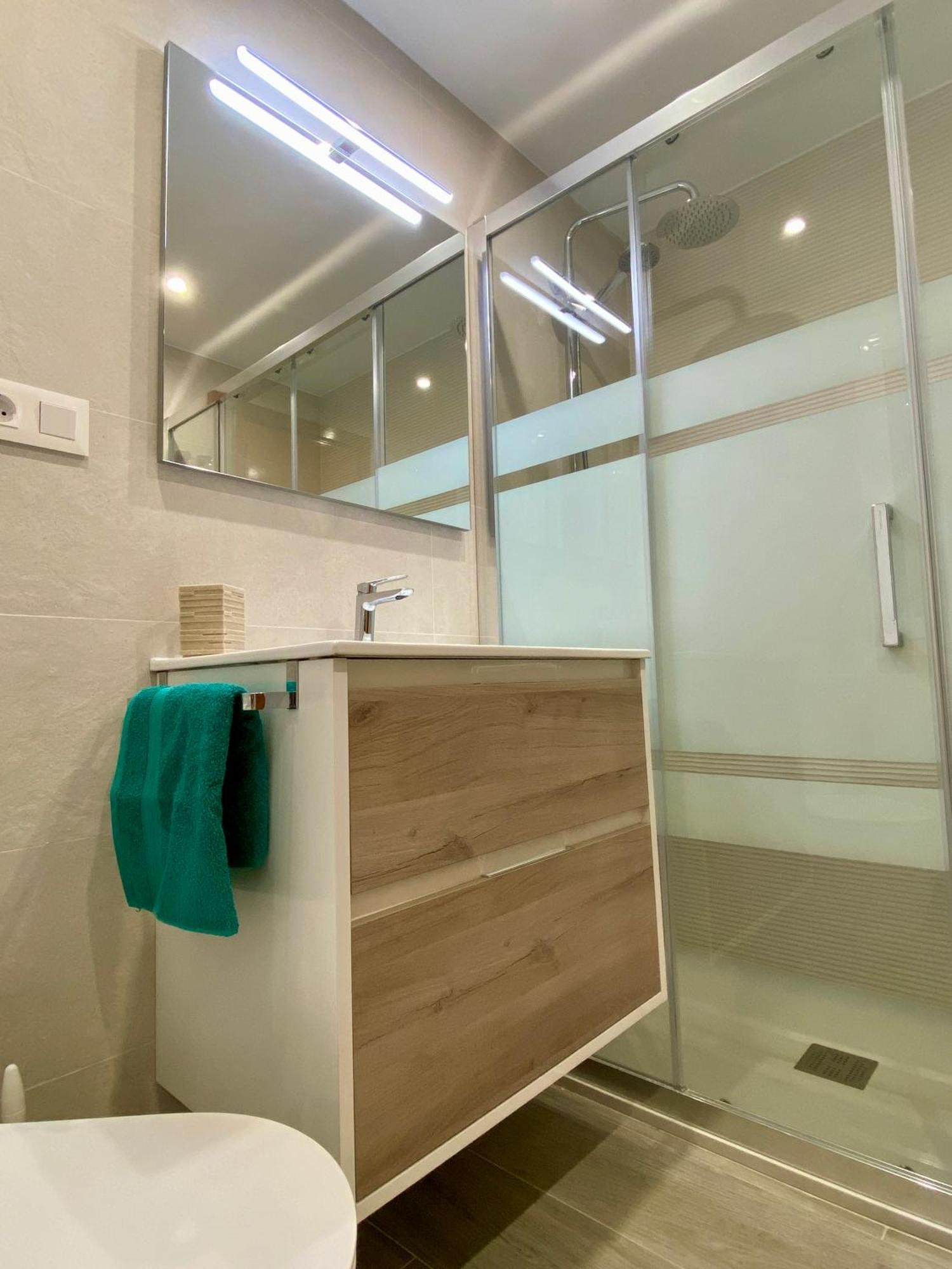 Apartamento Coffee Beach En Parque Europa Бенидорм Екстериор снимка